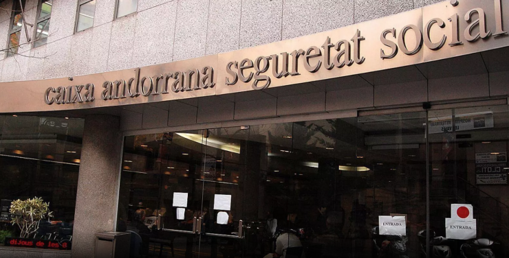 El nombre de professionals titulats augmenta el 2022.